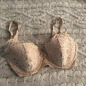 Victoria’s Secret lace bra. 34DD